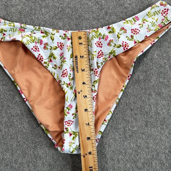NWT! J.Crew Re-Imagined Curved-Waist Cheeky Bikini Bottom Cloud Meadow - Picture 4 of 7